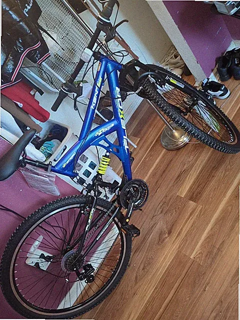 flexor 21 Speed Dual Shock Brand New bike Never Even Rode On