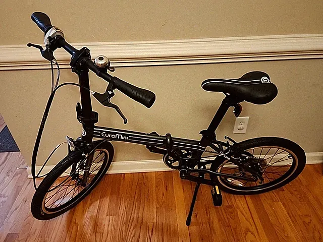 New Zizzo Urbano Folding Bicycle - 20 in Wheels - City Bike- Still In The Box!