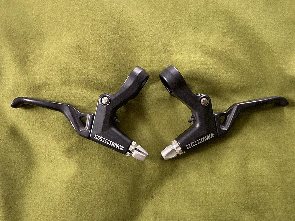 Powertools 2 finger Linear Pull Bicycle Brake Levers Pair Black VNC Long Hybrid