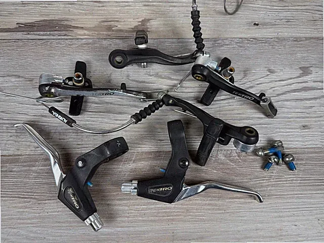 TEKTRO V-Brake Linear Pull Bike Brake Set Long Arms 110mm with Lever